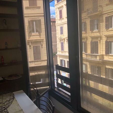 Visconti Apartment. ローマ エクステリア 写真