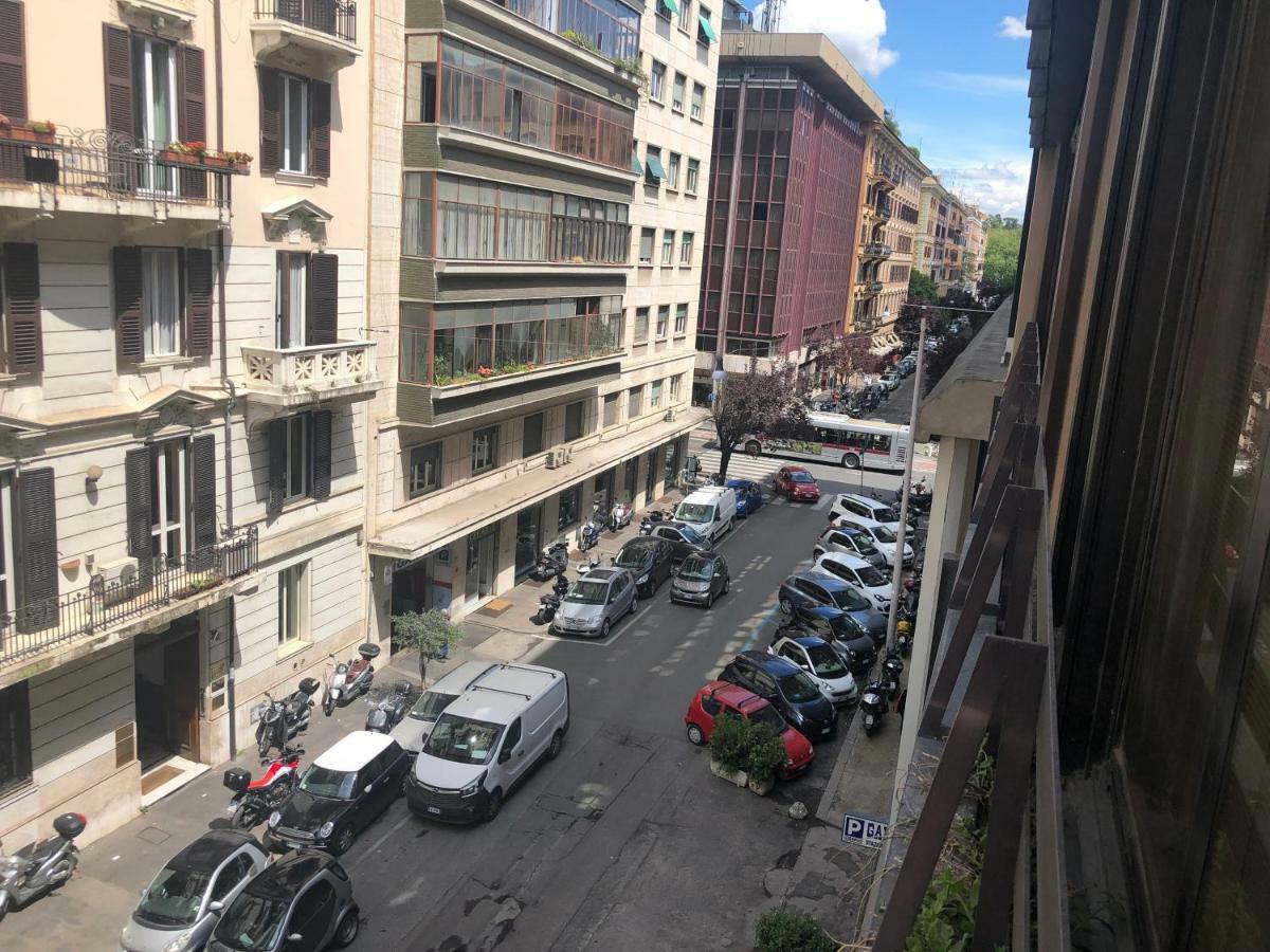 Visconti Apartment. ローマ エクステリア 写真